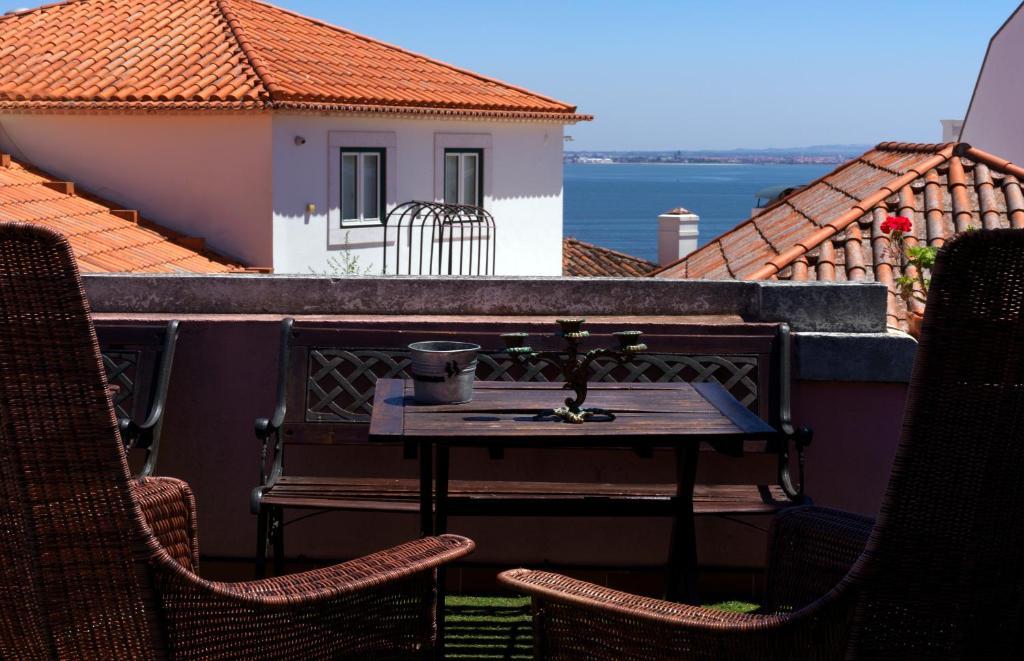 Alfama Patio Apartments Lisbon Exterior photo